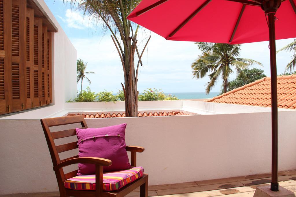 Utmt - Underneath The Mango Tree Spa & Beach Resort ディックウェラ 部屋 写真