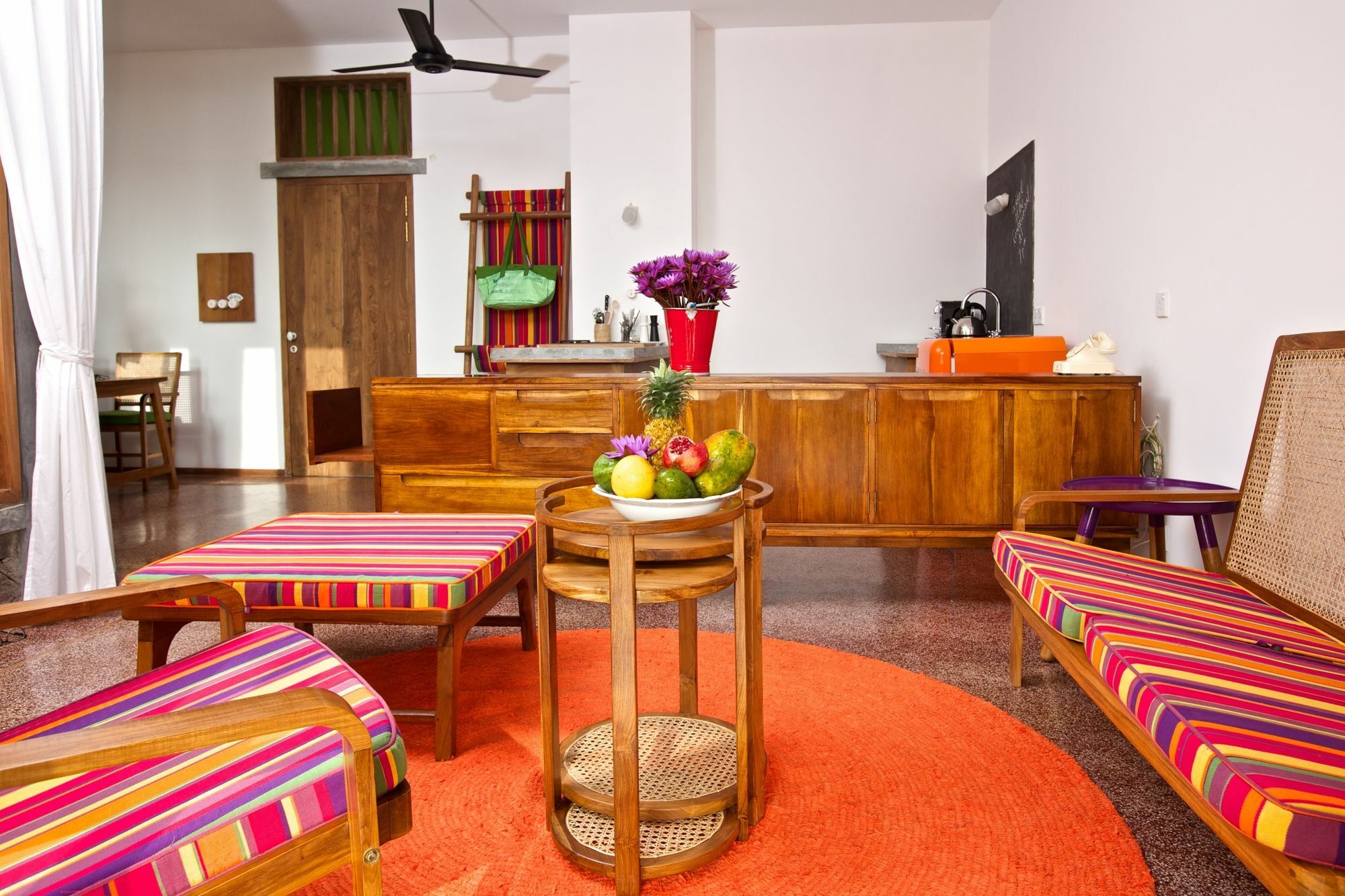 Utmt - Underneath The Mango Tree Spa & Beach Resort ディックウェラ エクステリア 写真